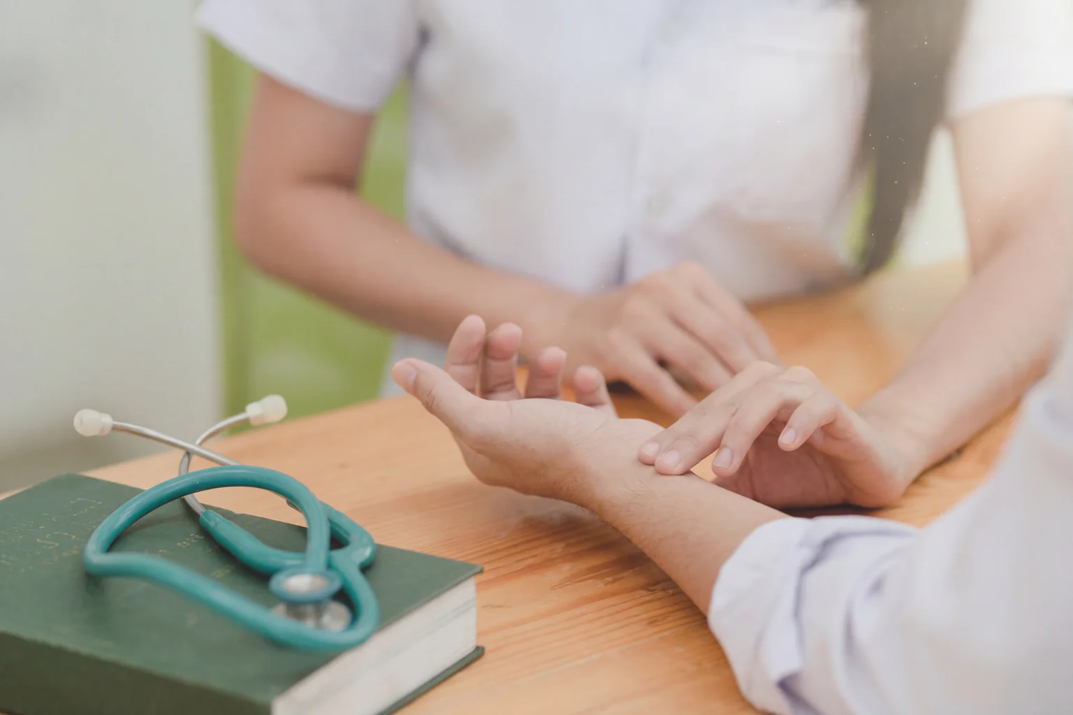 EKG: så går undersökningen till – steg för steg